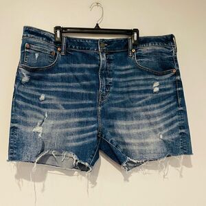 AEO Airflex + Distressed Raw Hem Denim Shorts Size 42